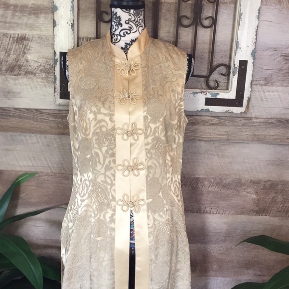 Metallic Gold Oriental Side Slits Dress - Picture 2 of 5